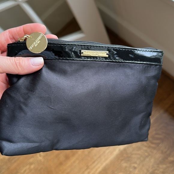 Giorgio Armani Makeup, Travel, Anything Black Bag. - Picture 3 of 6